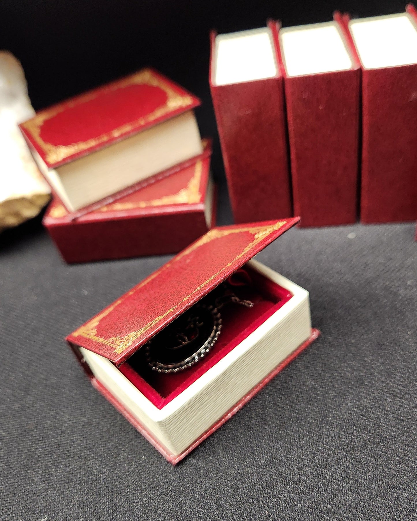 Collier Médaillon Goth 🖤