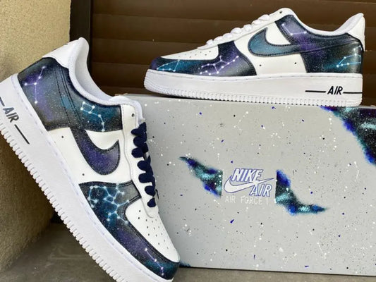 Exemple de basket personnalisée – Air Force 1 blanche, vue latérale intérieure