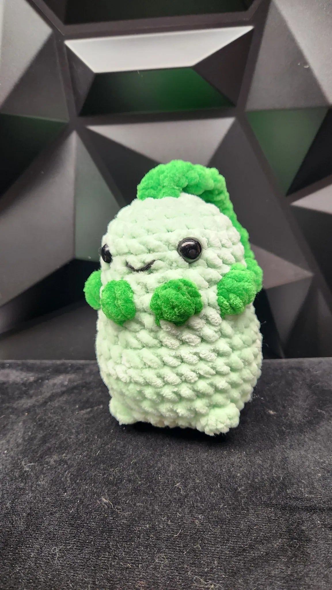 Germillon – Pokémon 🌱