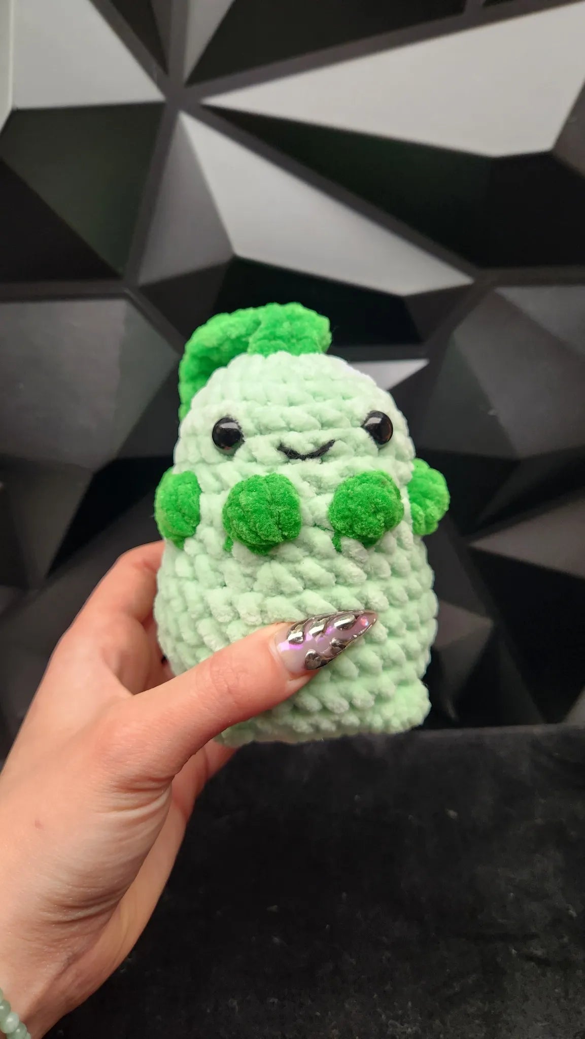 Germillon – Pokémon 🌱