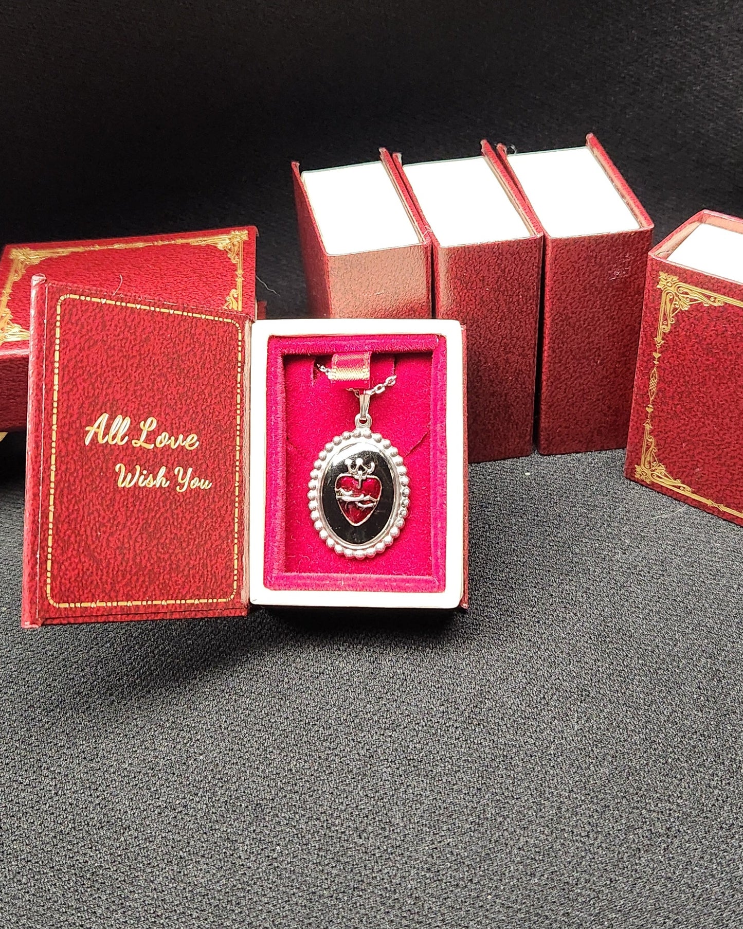 Collier Médaillon Goth 🖤