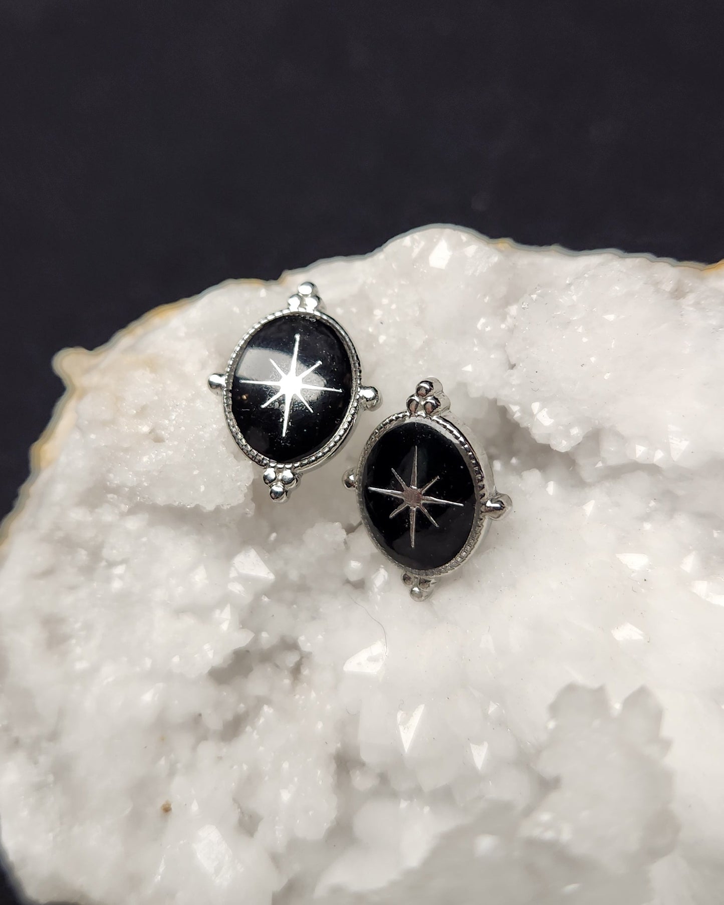 Boucles d'oreilles Goth argent et son Coffret-livre 🖤