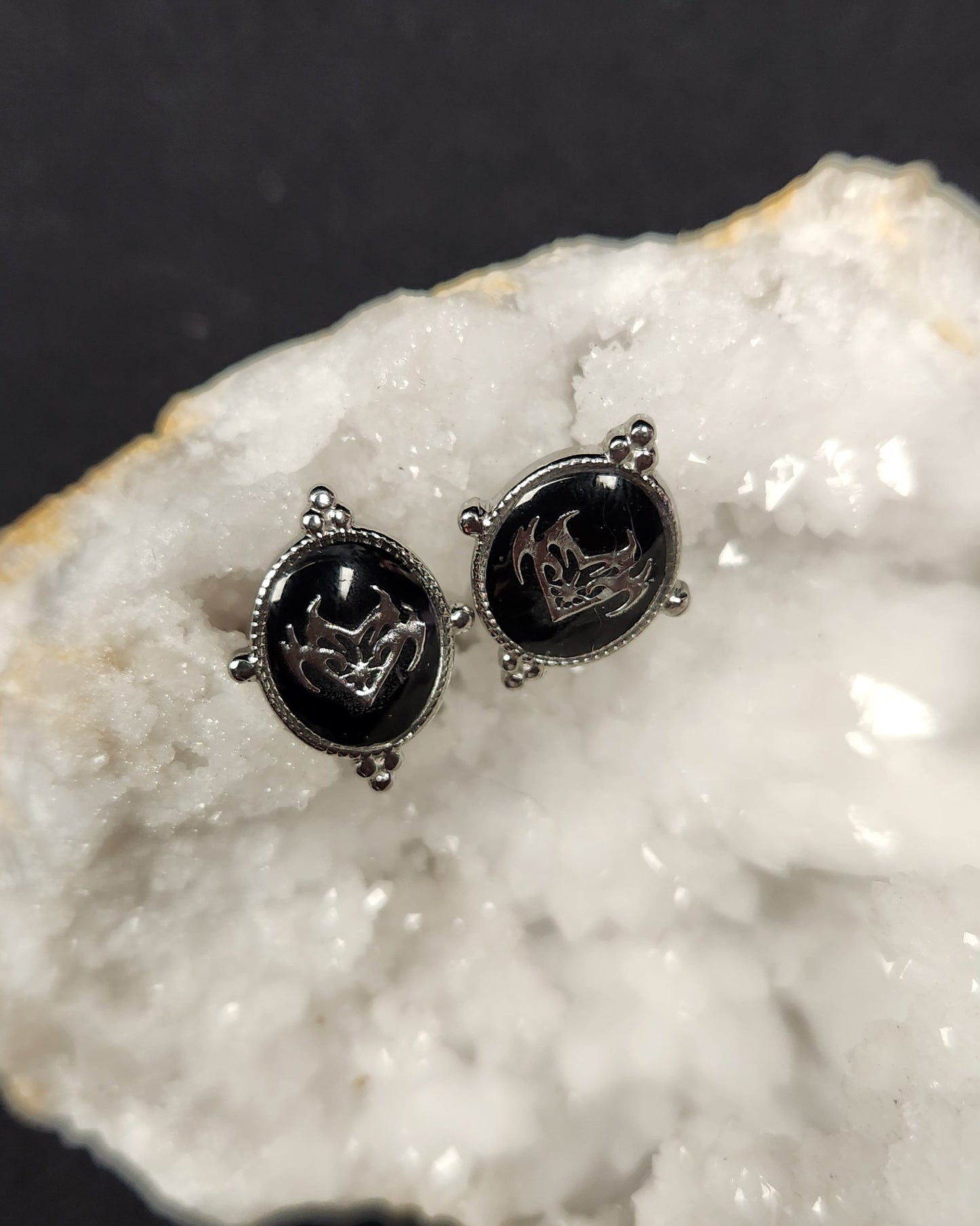 Boucles d'oreilles Goth argent et son Coffret-livre 🖤