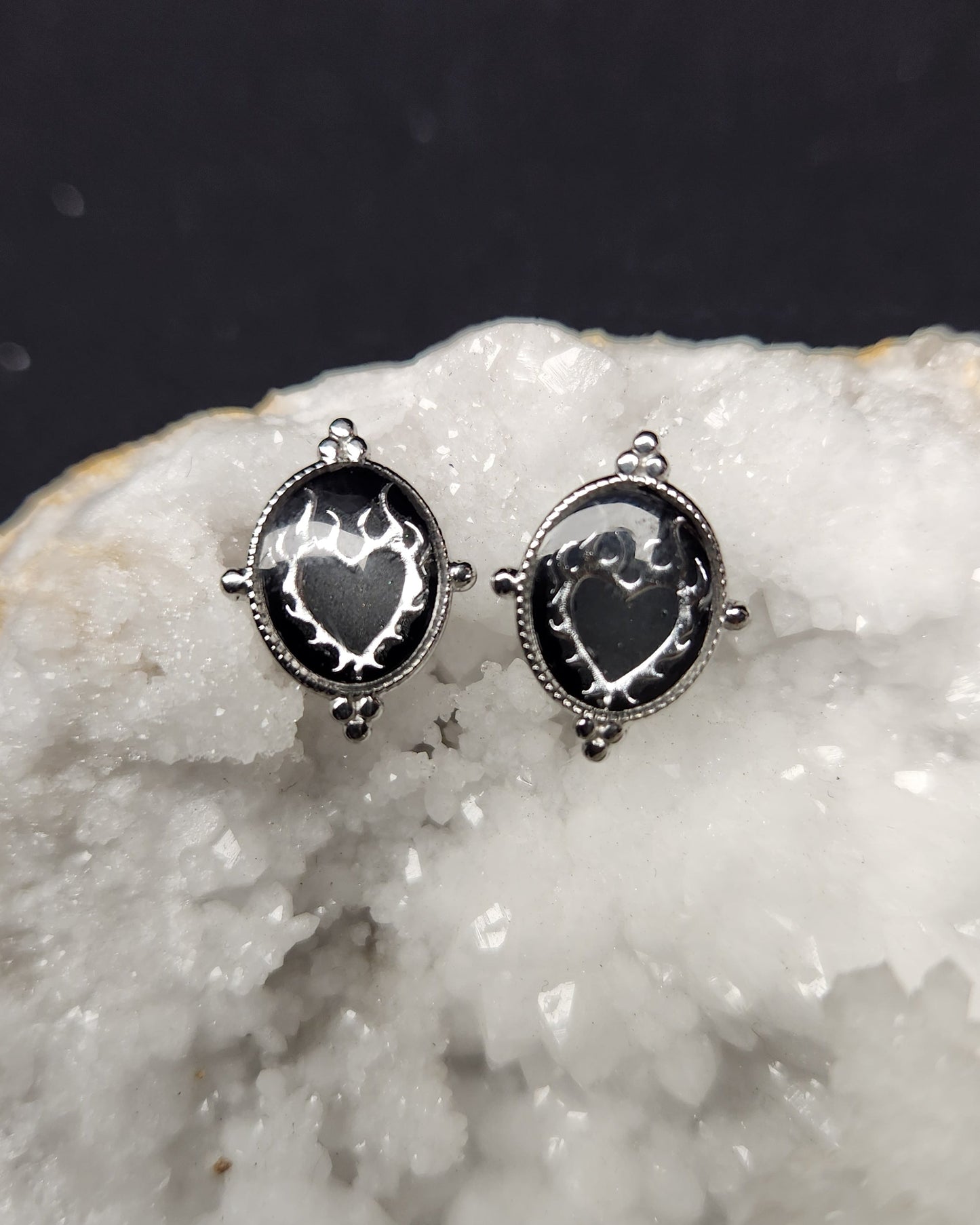 Boucles d'oreilles Goth argent et son Coffret-livre 🖤