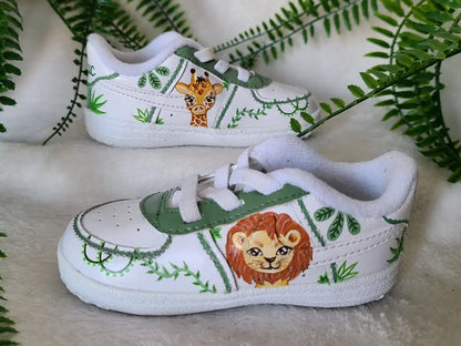 Chaussures personnalisées thème végétal – feuilles vertes sur sneakers blanches