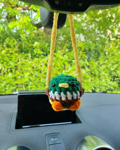 porte rétroviseur, déco à accrocher au rétroviseur de voiture, canard au crochet sur balançoire, idée cadeau pour amoureux de voiture