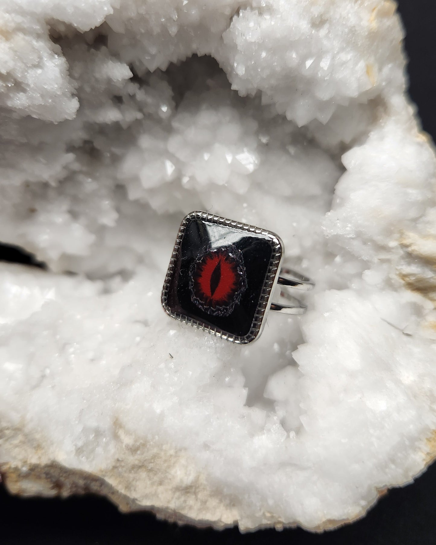 bague oeil de dragon inspiration game of trhone