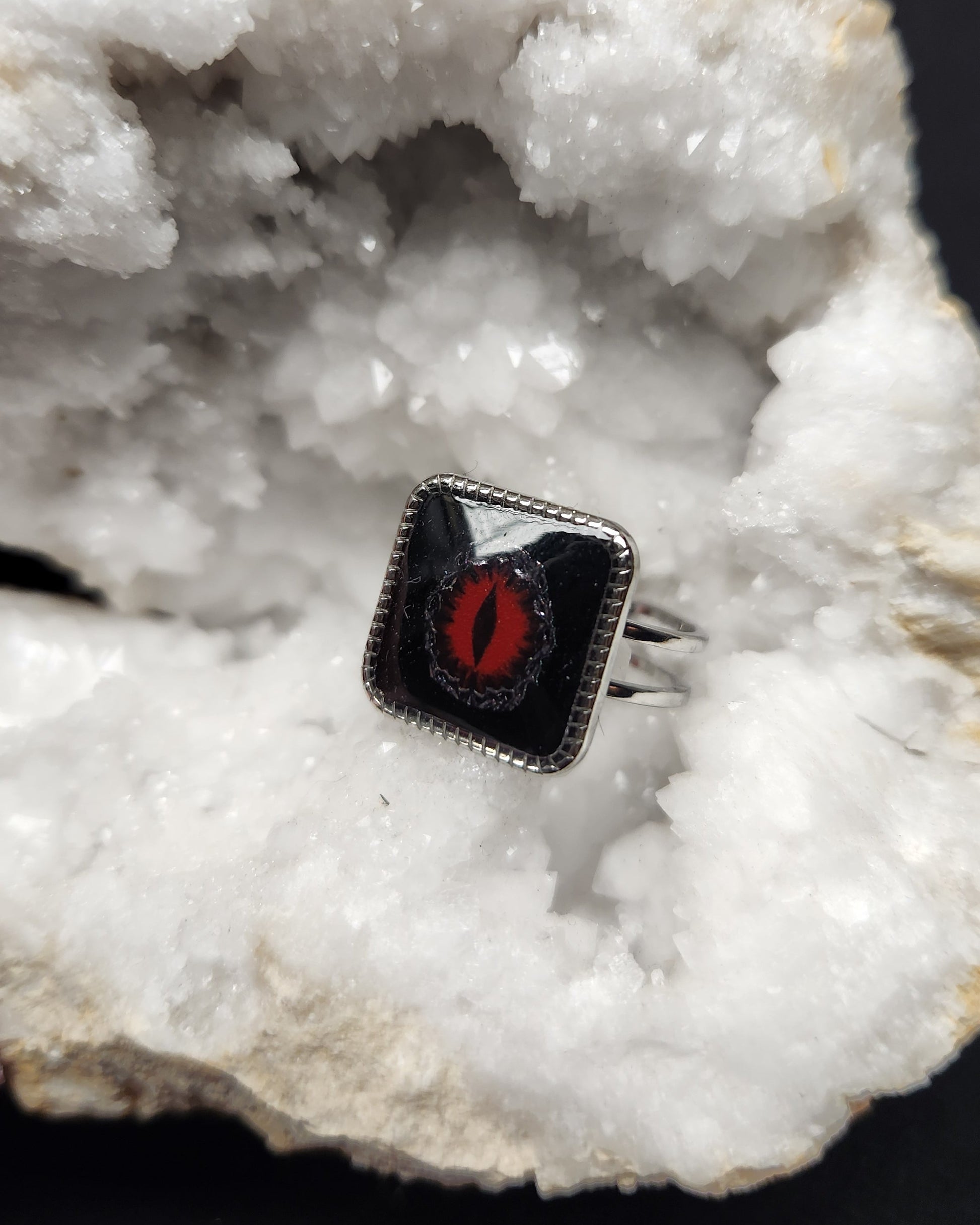 bague oeil de dragon inspiration game of trhone
