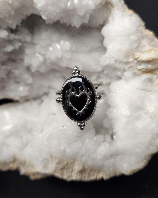 bague coeur dark style gothique noir et argent acier inoxydable look rock métal