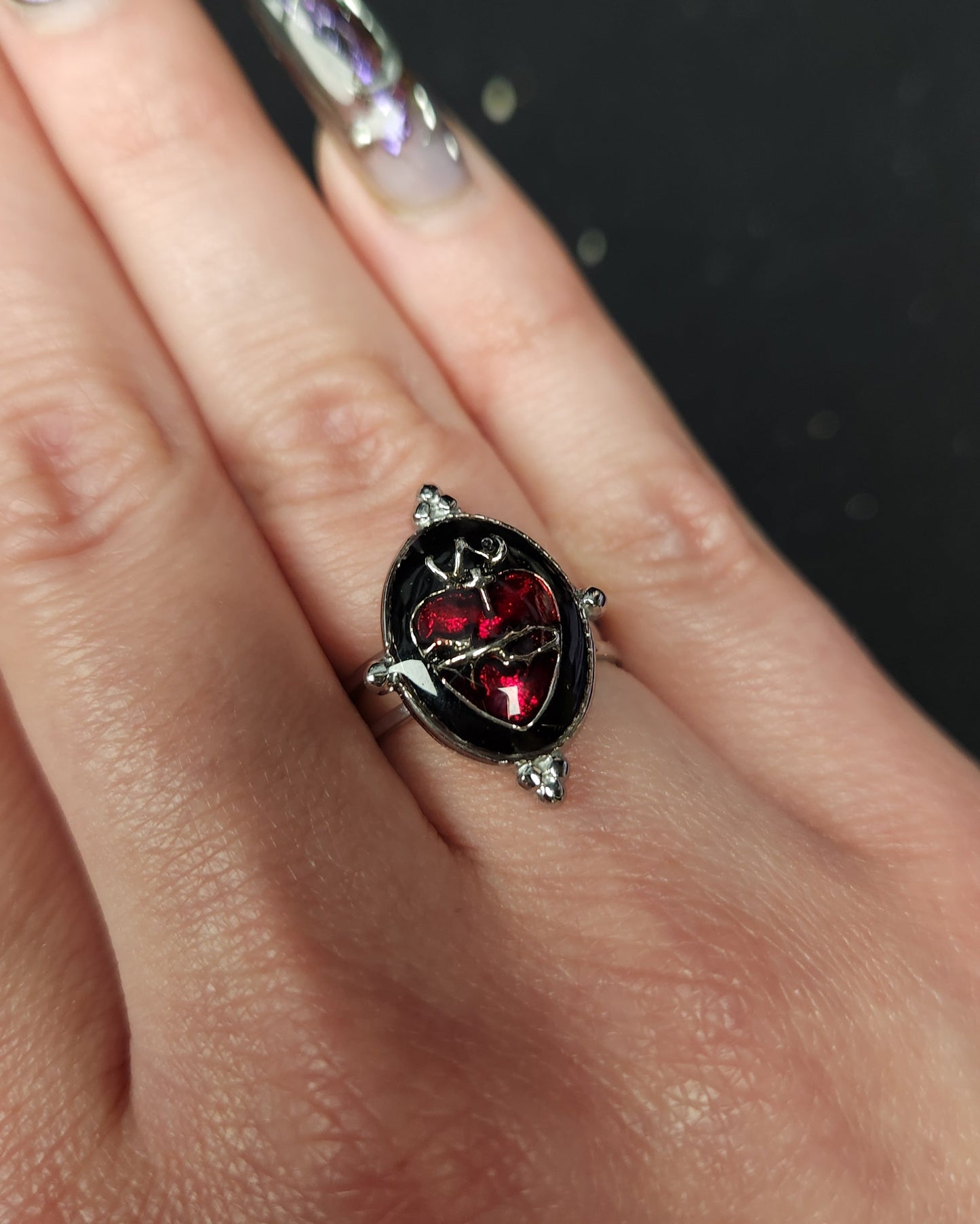 bijou ex voto style dark coeur barbelé et croix