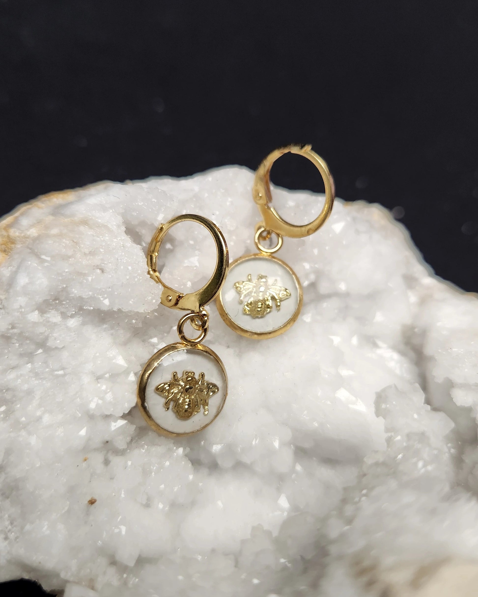 boucles d'oreilles dorées par cher