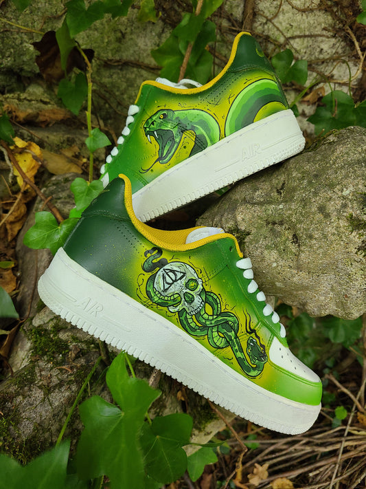 Sneakers serpent & crâne