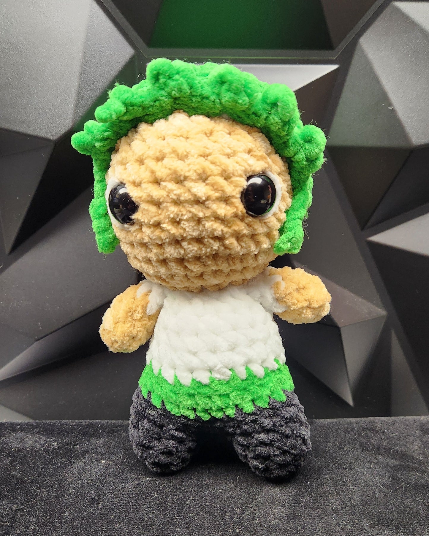 peluche opne piece au crochet zoro fan art idée cadeau passionné d'animés